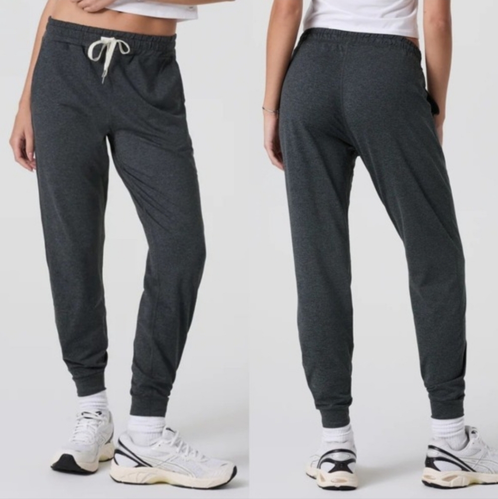 Vuori Performance Dreamknit Jogger Size L in Charcoal Heather - Picture 5 of 15